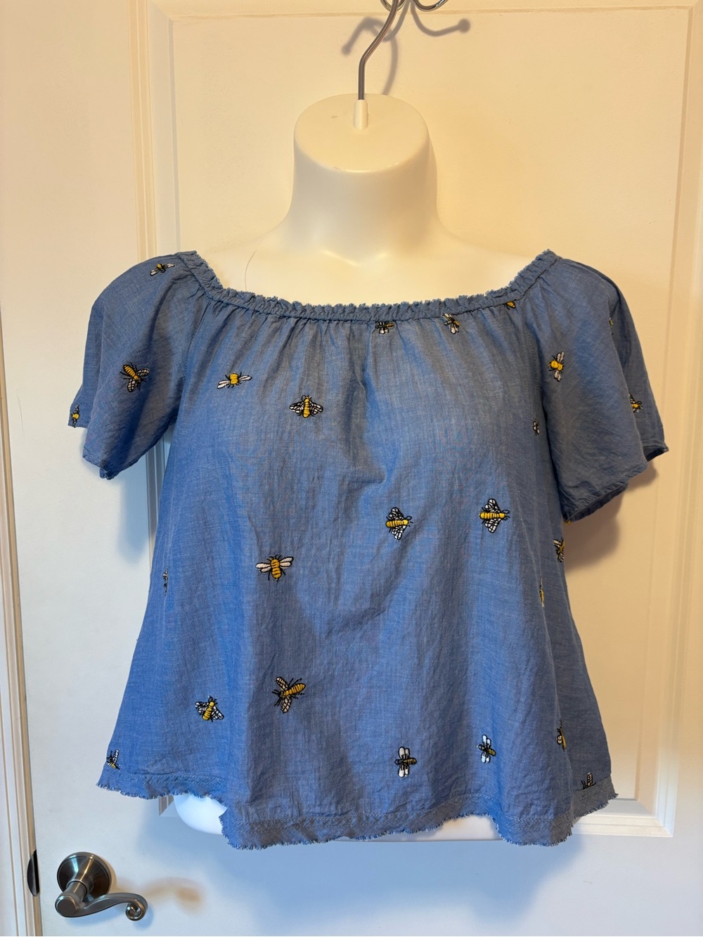 Off-Shoulder Blue Embroidered Bee Top